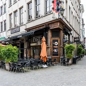 Beautiful In The Heart Of Apartment Antwerpen