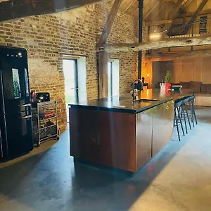 Hoeve Aan De Rand Maastricht Met Natuurzwembad Appartement