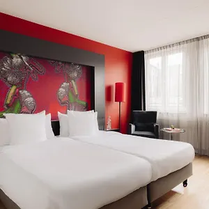 4* Hotel Leonardo Boutique Center Former Designhotel
